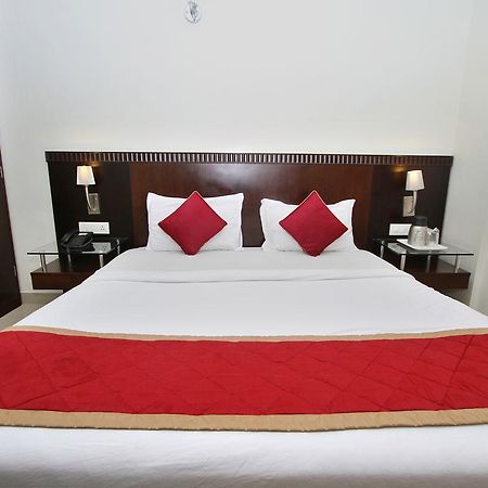 Hotel Amshi International Бенґалуру Екстер'єр фото