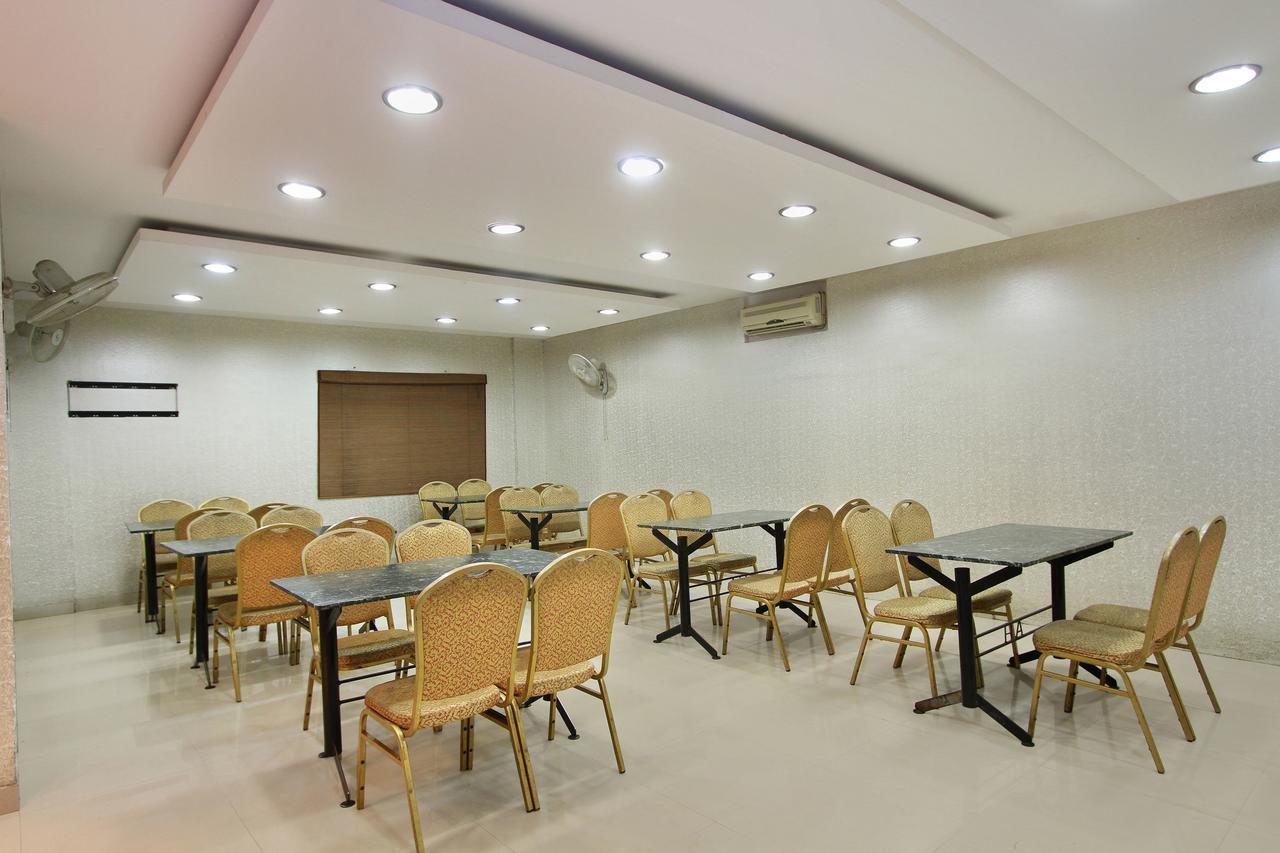 Hotel Amshi International Бенґалуру Екстер'єр фото